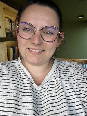 Axelle, libraire gemeaux